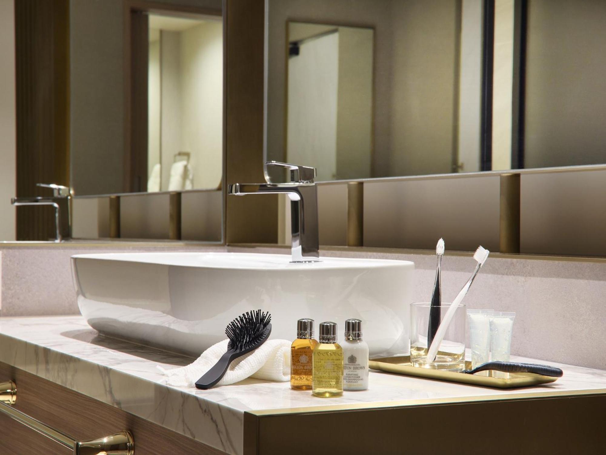 Hotel Villa Fontaine Grand Tokyo-Roppongi Buitenkant foto